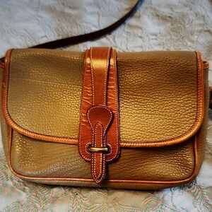 Elegant Brown Leather Dooney And Bourke Shoulder Bag